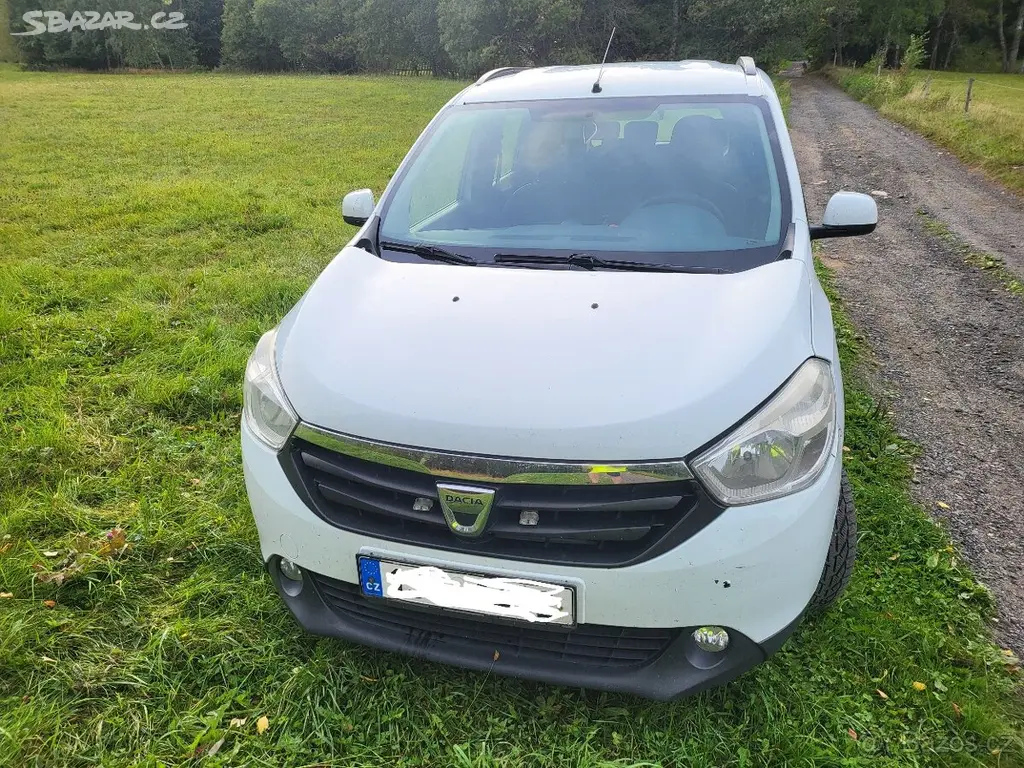 2x Dacia Lodgy 1.6 61kw 7míst lpg motor na 3valce - fotka 6