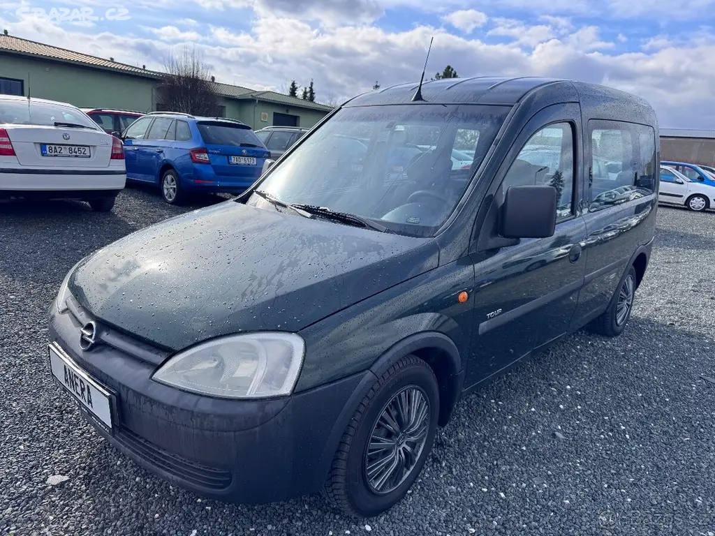 Opel Combo 1.7 DTi, 5-ti místné, TK 12/27 - fotka 2