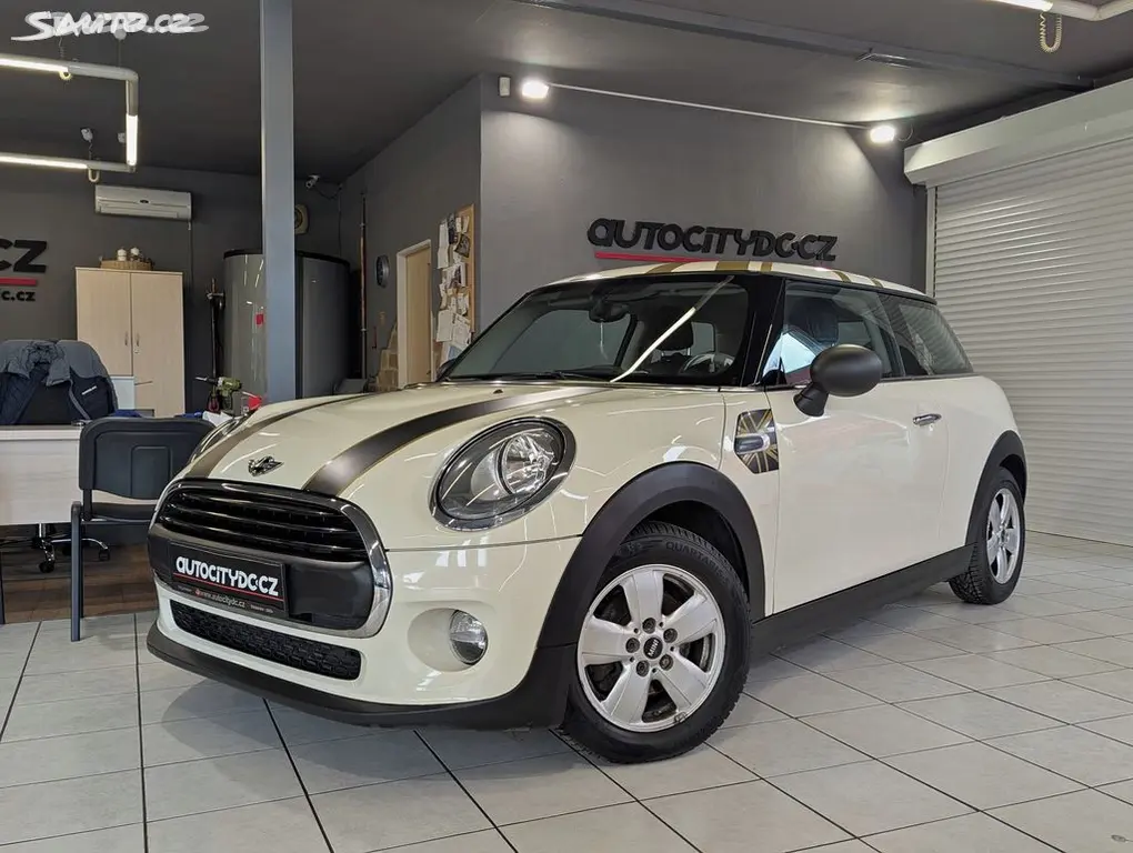 Mini One, 1.2 i 75kW VÝHŘEVY, PDC - fotka 5
