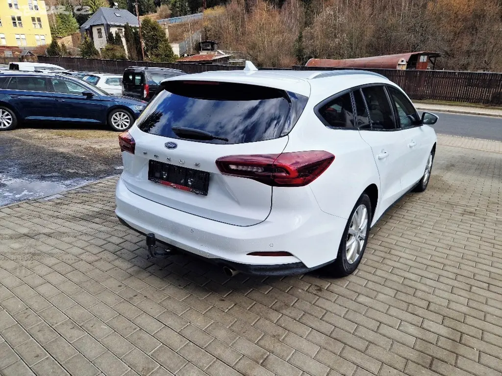 Ford Focus, 1.5 TDCi (88 kW), TITANIUM - fotka 4