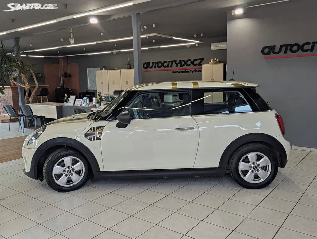 Mini One, 1.2 i 75kW VÝHŘEVY, PDC - fotka 6