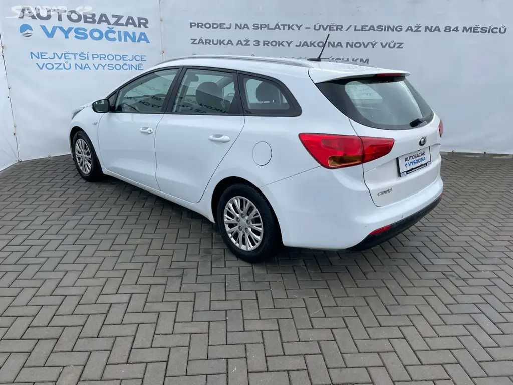 Kia Cee´d, SW 1.4CRDi Climatronic! Navi! - fotka 6