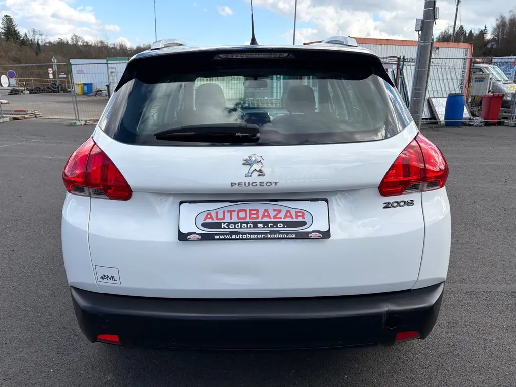 Peugeot 2008, 1,6 88kW, SERVISKA - fotka 4