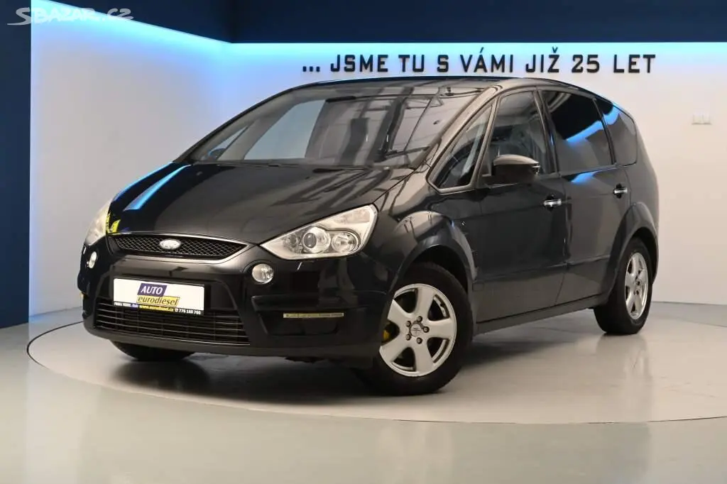 Ford S-MAX, 2.2 XENON 129 KW tažné TITANIU