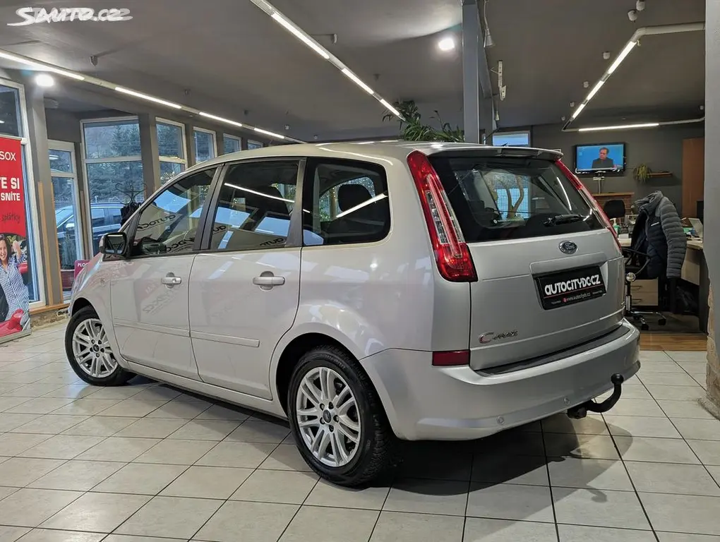 Ford C-MAX, 1.8 TDCi 85kW GHIA, PDC, TEMP - fotka 2