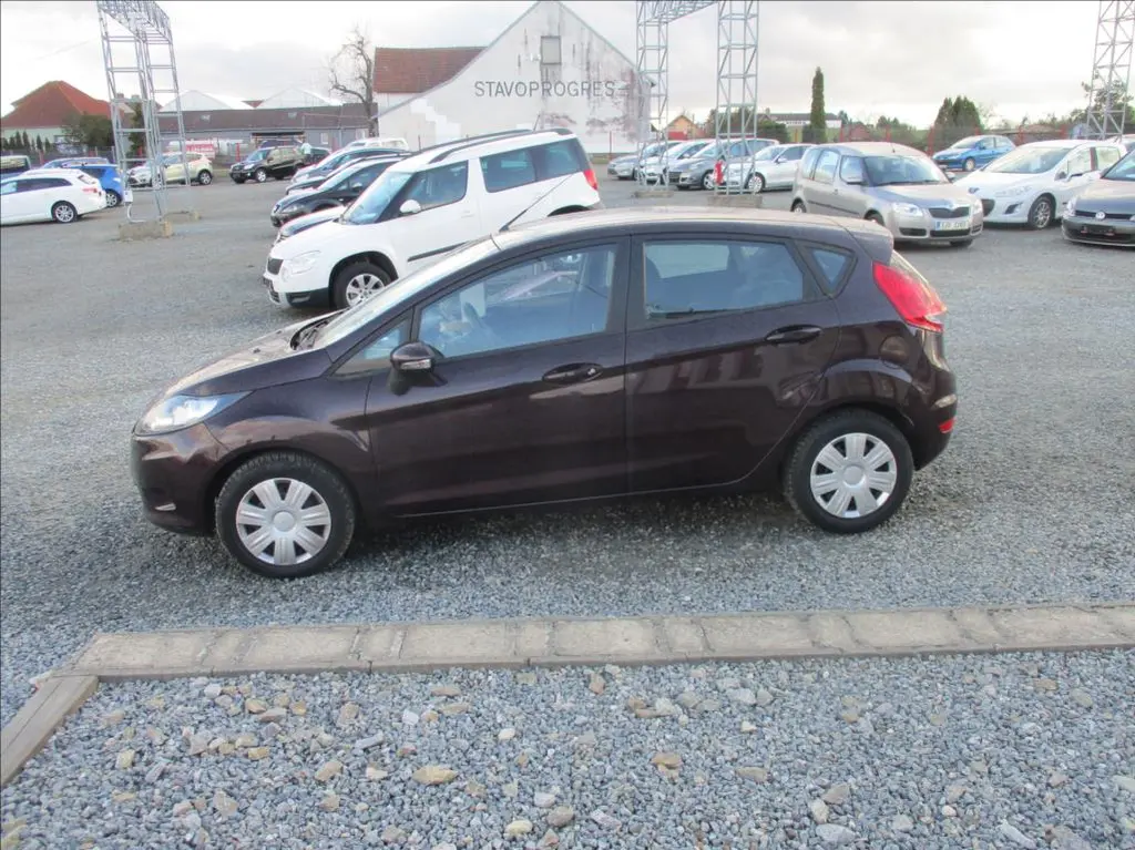 Ford Fiesta, 1,3 i, klimatizace, - fotka 4