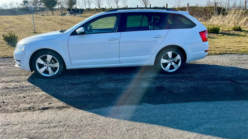 Škoda Octavia Combi 1.6 TDI 81 kW, STYLE, 2017 - fotka 3