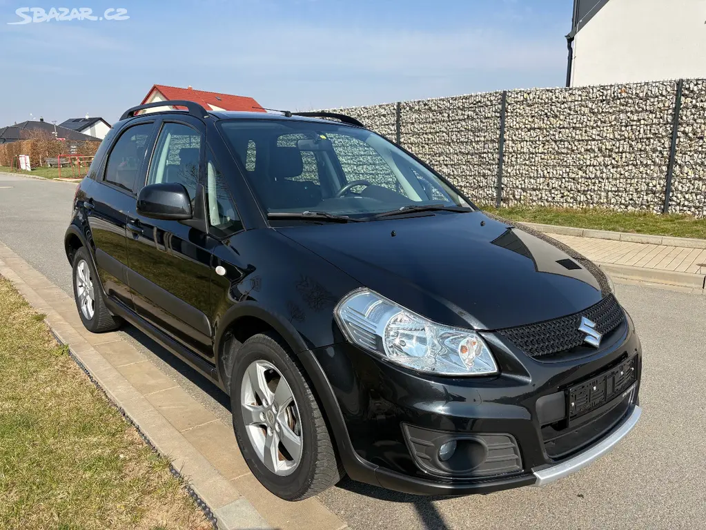 Suzuki SX4 1.5i, nové rozvody, klima, pal. poč - fotka 2