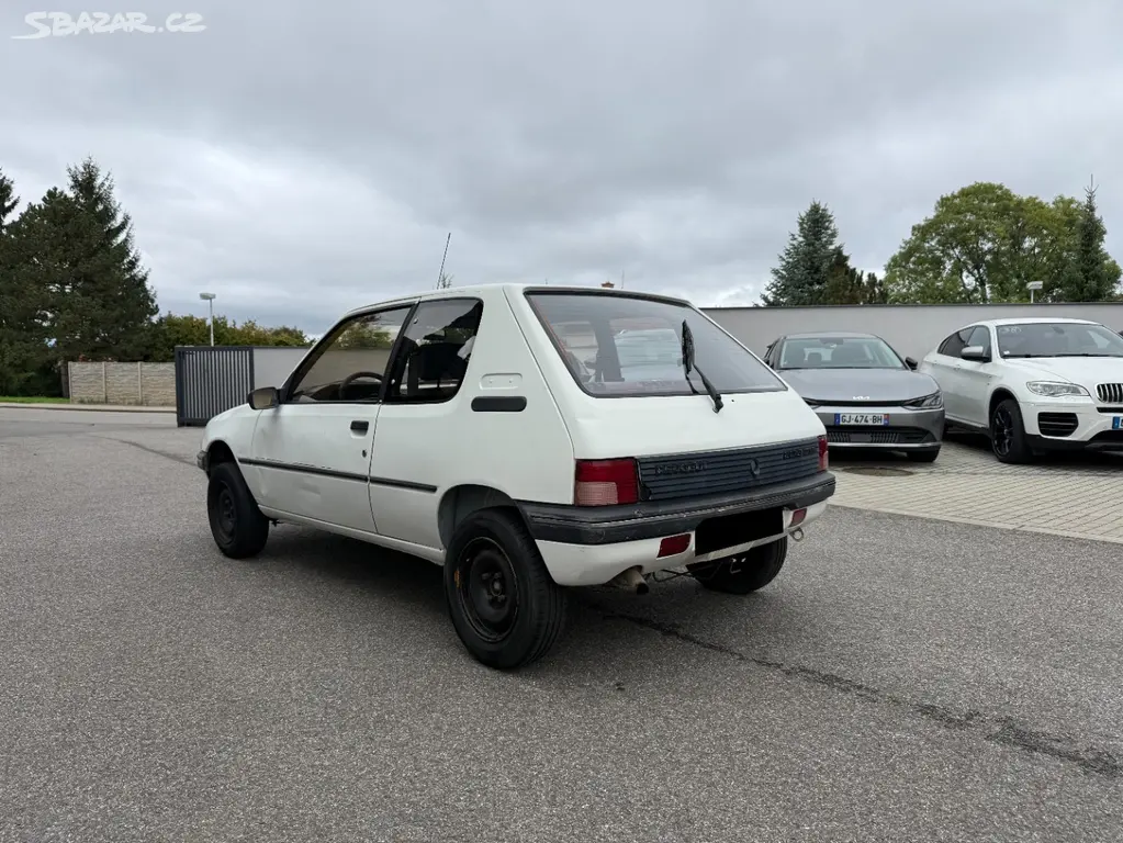 Peugeot 205 1.9 TD 51 kW - fotka 4