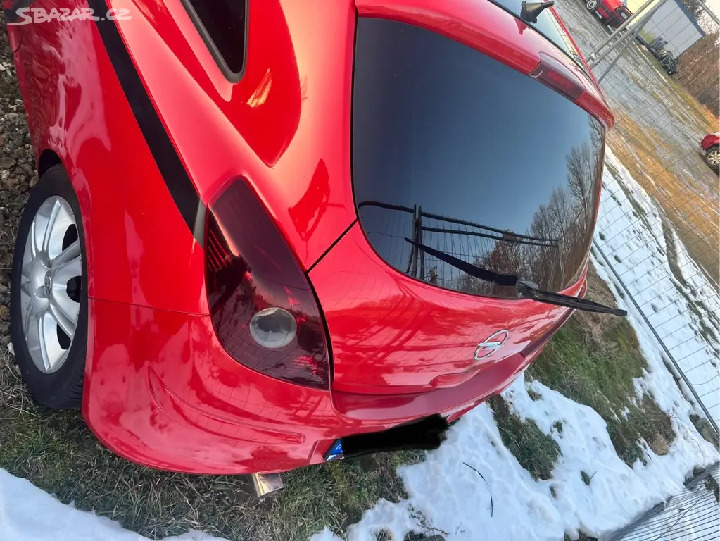 Opel Corsa D Sport - fotka 2