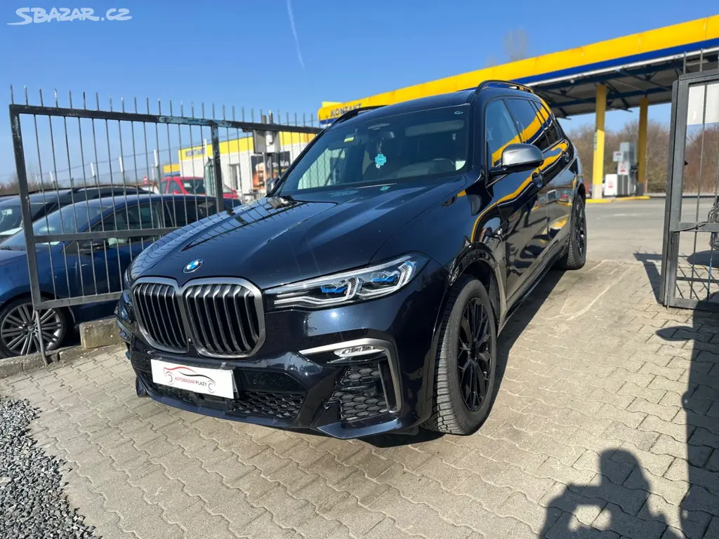 BMW X7, M50D FINAL EDITION 1/100 - fotka 4