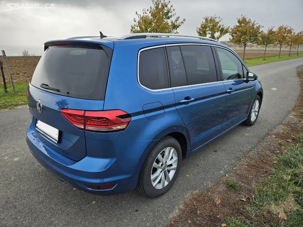 Volkswagen Touran, HIGHLINE 2.0 TDI, DSG, tažné - fotka 4
