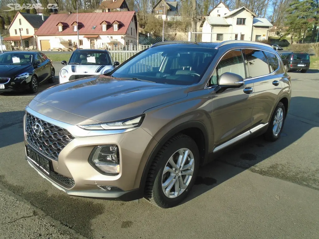 Náhled: Hyundai Santa Fe 2.2 CRDi 4x4 ČR 1.maj. 86tis.km