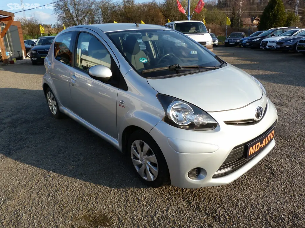 Toyota Aygo, 1.0 Cool Automat - fotka 4