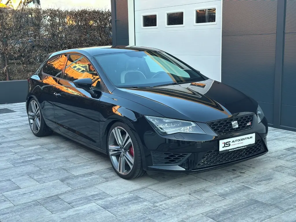 Seat Leon SC 2.0i TSI 290PS Cupra M/T - fotka 2