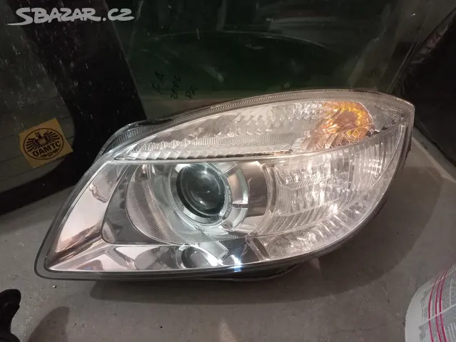 Dreadnought de siège Leviathan avec pince et trépan