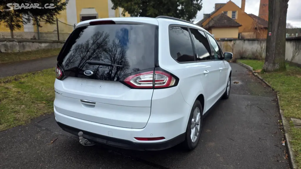 Ford Galaxy 2.0 TDCi 150 PS automat | 7 míst | LED - fotka 2