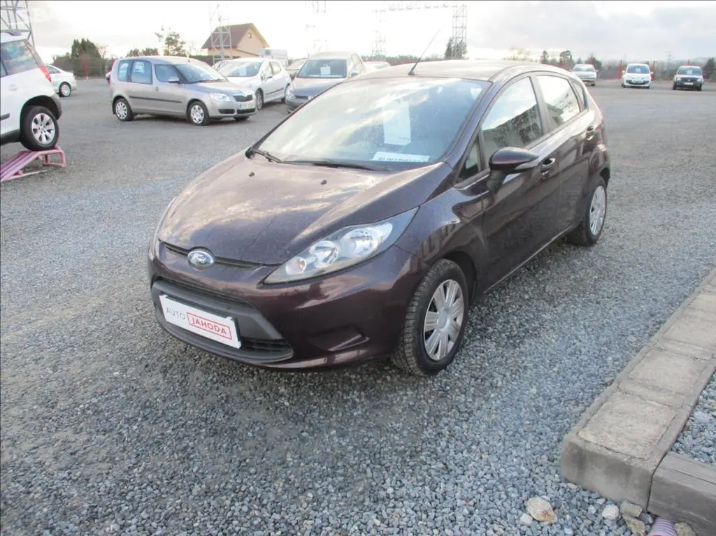 Ford Fiesta, 1,3 i, klimatizace, - fotka 3