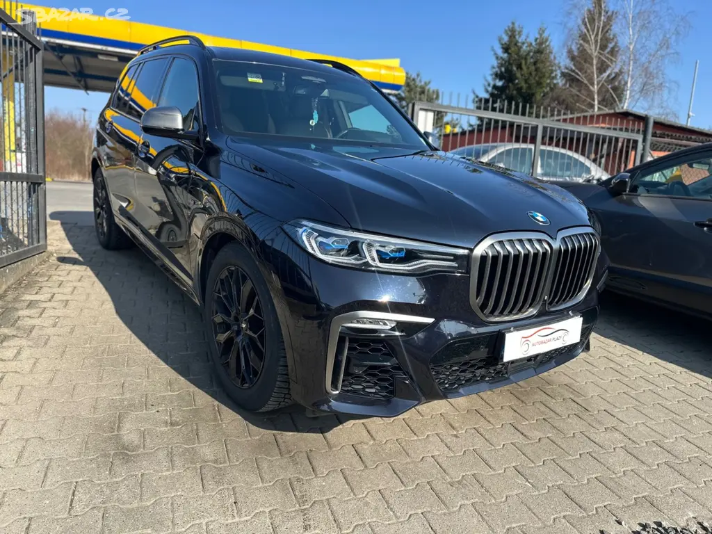BMW X7, M50D FINAL EDITION 1/100 - fotka 2