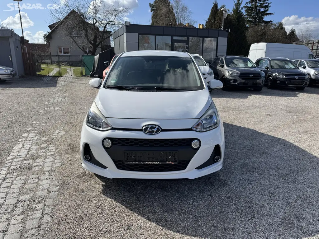 Hyundai i10, 1.2 64KW 1.Majitel 104000km! - fotka 3