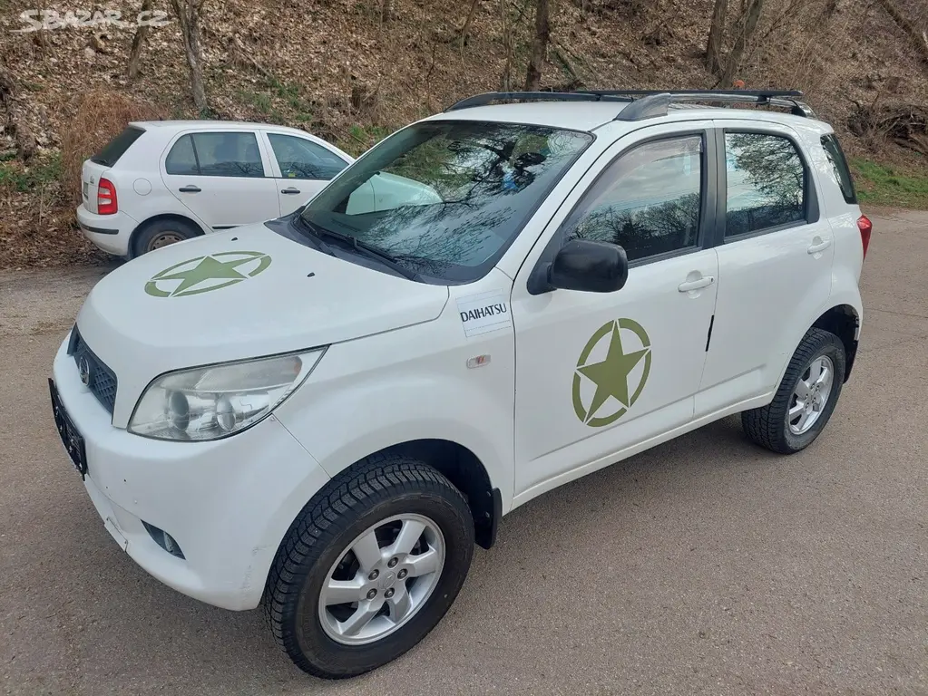 Daihatsu Terios 1.5, 77kw, 4x4, rok 2008..