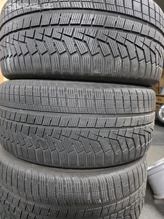 285/45 R21 113V Hankook Winter I Cept EVO 2 SUv