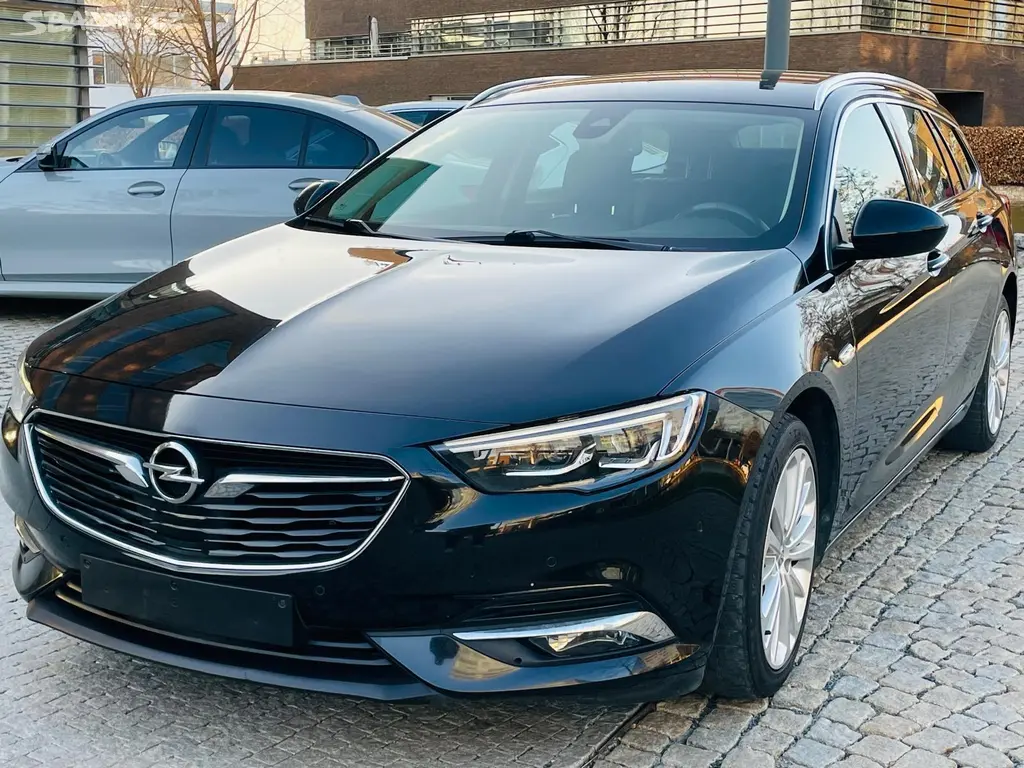 Opel Insignia, 2.0CDTi KAMERA VÝHŘEV SERVISKA - fotka 3