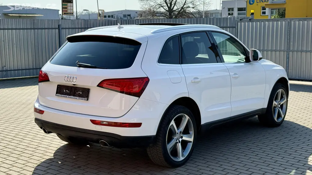 Audi Q5, 3.0TDi*180kW*QUATTRO*EXCLUSIVE - fotka 4
