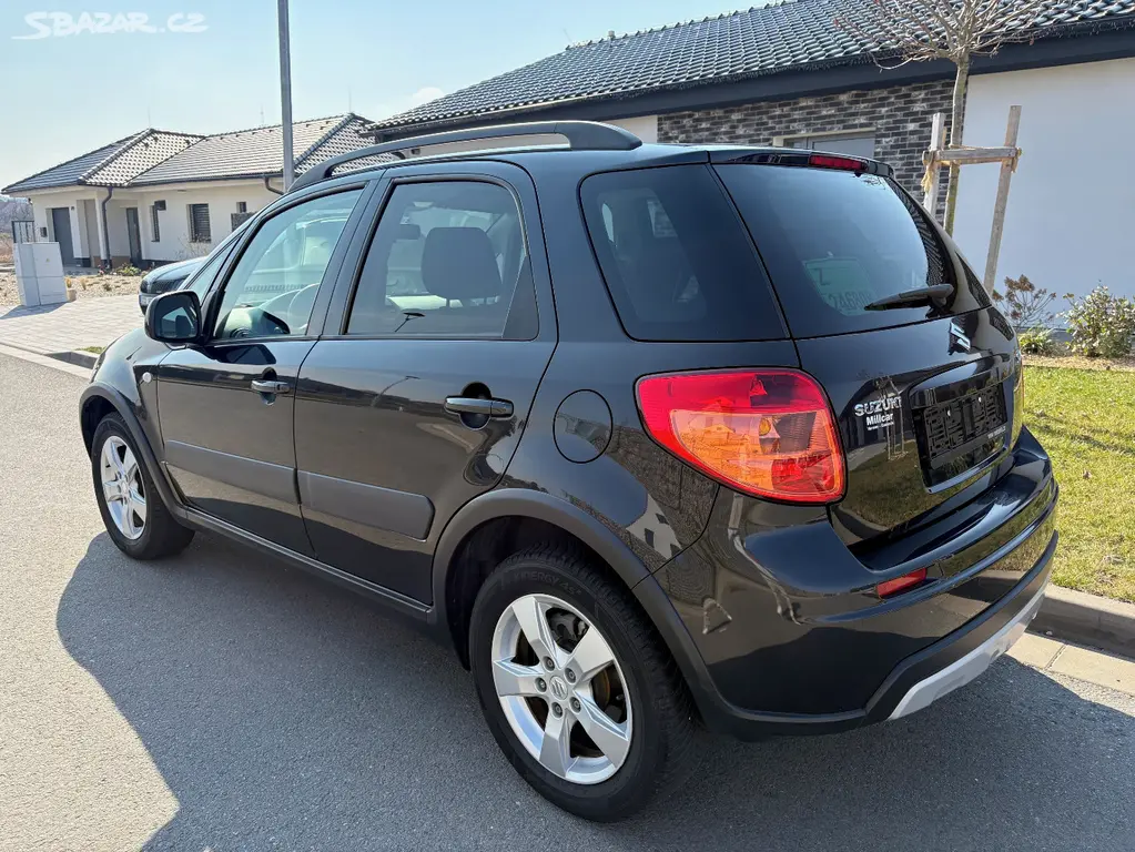 Suzuki SX4 1.5i, nové rozvody, klima, pal. poč - fotka 4