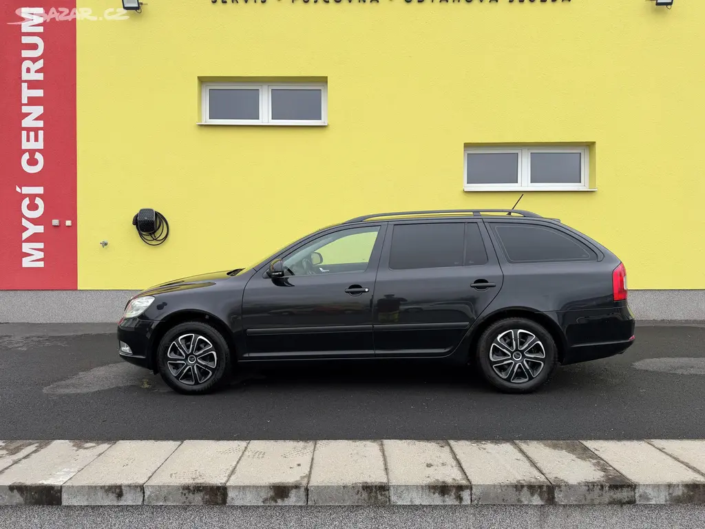 Škoda Octavia, 1.6 TDI - servisováno - fotka 2
