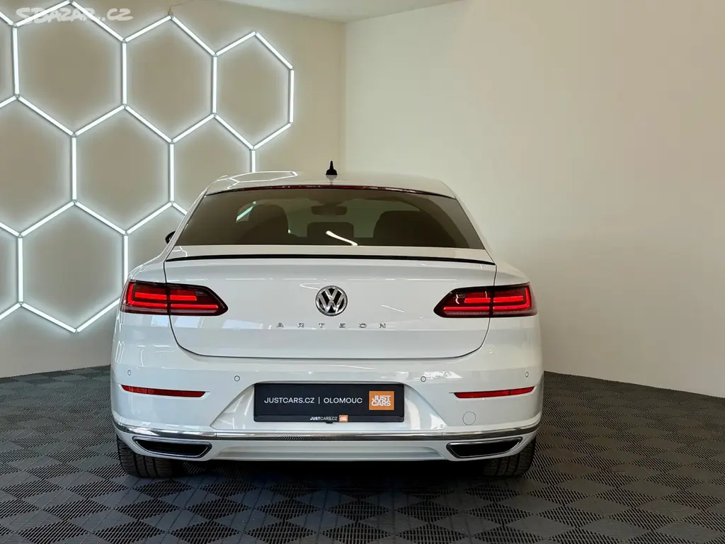 Volkswagen Arteon, 2.0TSi R-Line/VIRTUAL/DCC/ACC - fotka 6