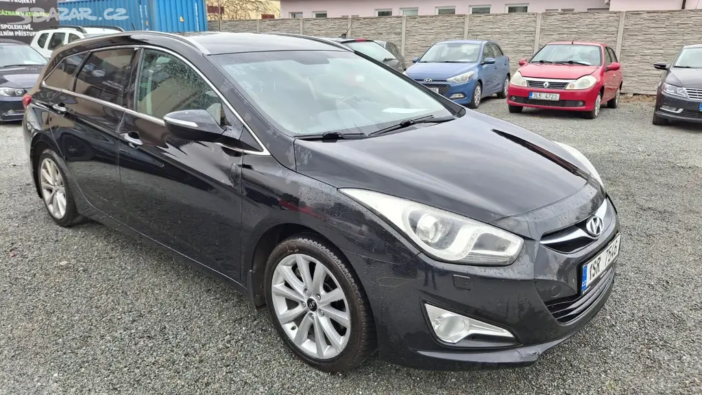 Hyundai i40, 1,7crdi, na splátky všem - fotka 4