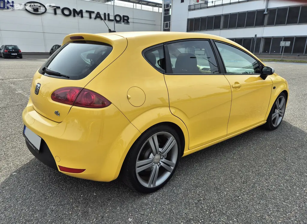 Seat Leon, 2.0TFSI FR 200PS ALU 18 NAVIG - fotka 4