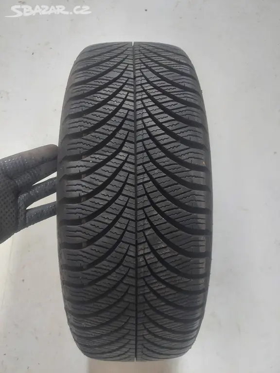 Náhled: Good Year Vector 4 seasons 205/55 r 17, 7,5 mm