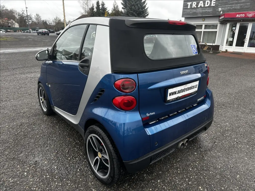 Smart Fortwo, 1,0 i-BRABUS-PRO TĚL.POSTIŽENÉ - fotka 3