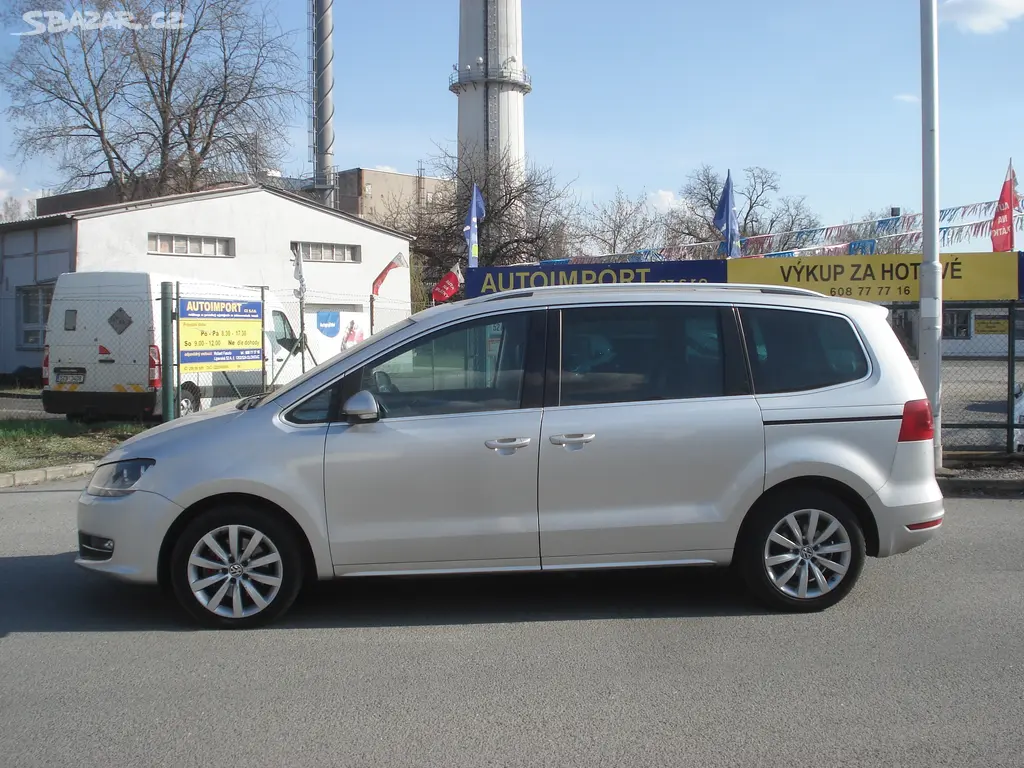 Volkswagen Sharan, 2.0 TDi HIGHLINE 7 M 125 KW - fotka 2