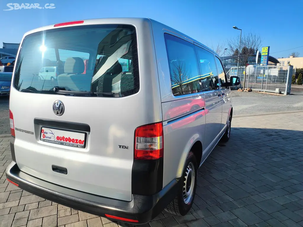 Volkswagen Transporter 2.0TDI KLIMA 9MÍST - fotka 4