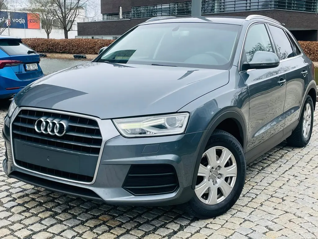 Audi Q3, 1.4TFSI MAN SERVISKA TAŽNÉ - fotka 2