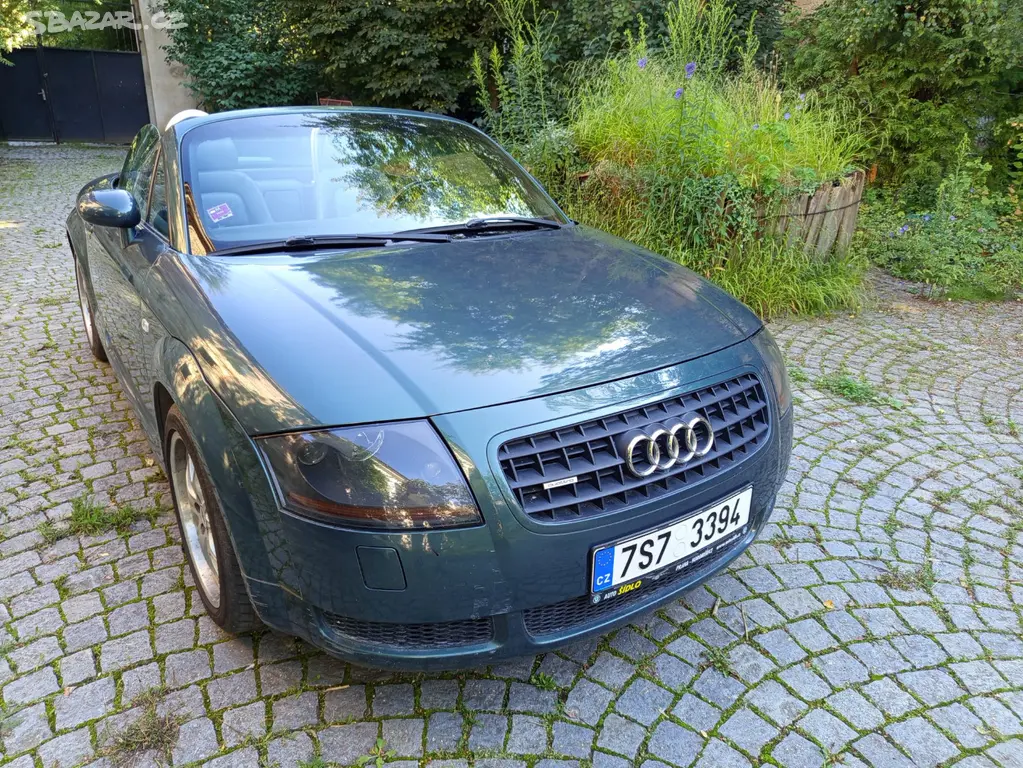 Audi TT Coupé 1,8T - Roadster