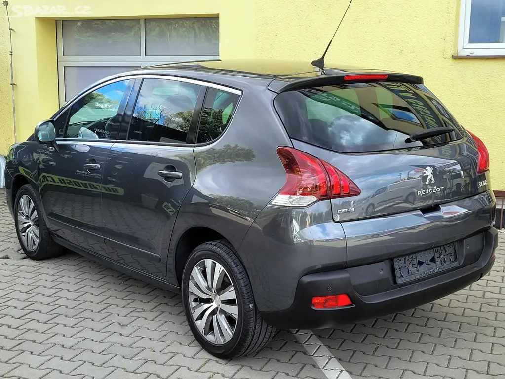 Peugeot 3008, 1,6 b-HDi NAVi*SERV.KNÍŽKA* - fotka 6
