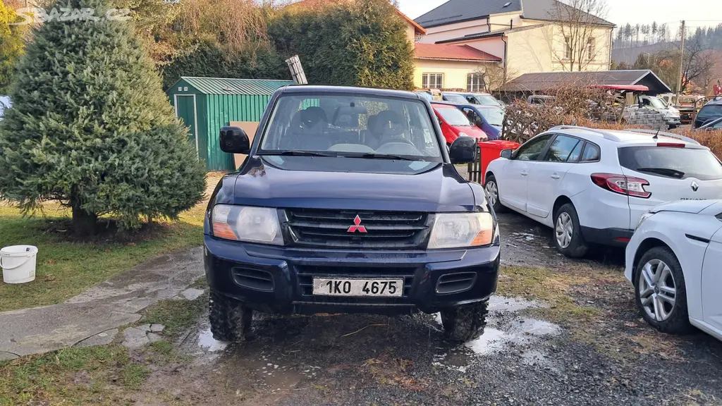 mitsubischi pajero 3,2 dci 4x4 stk 2027 - - fotka 2
