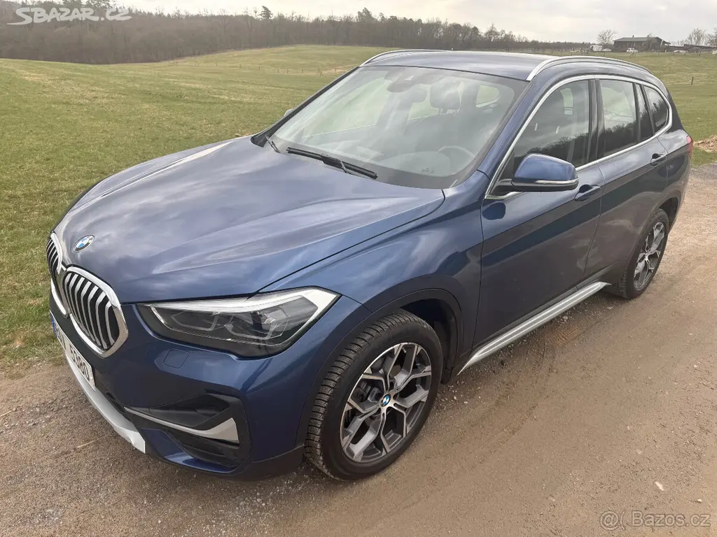 X1 18d X-DRIVE 110kW AT/8 X LINE NAVI LED KOUP. ČR