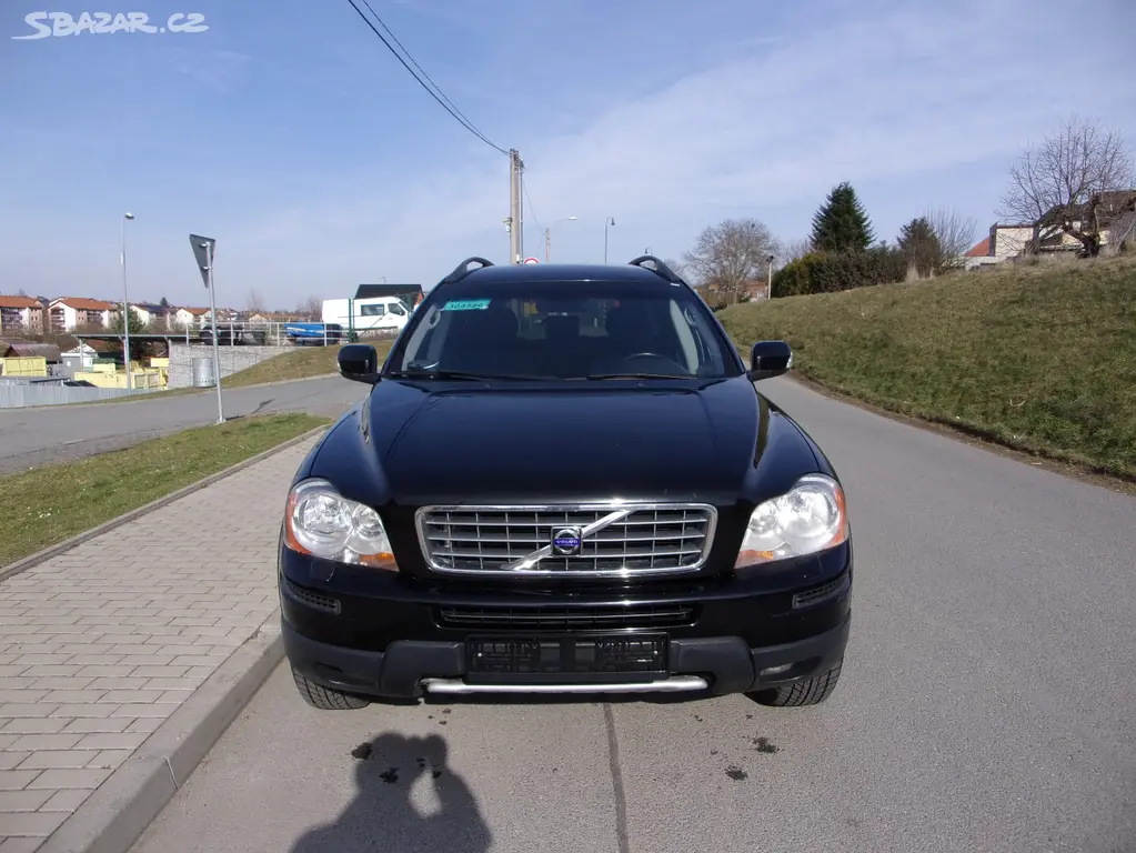 Volvo XC 90 D5 AWD,Xenony,navi,1.majitel,serviska - fotka 2