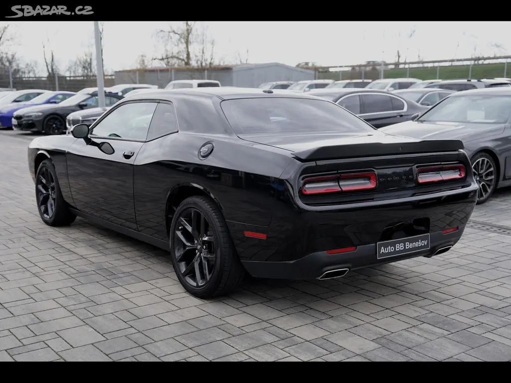 Dodge Challenger, 3.6 V6 automat,/kůže/xenony - fotka 4