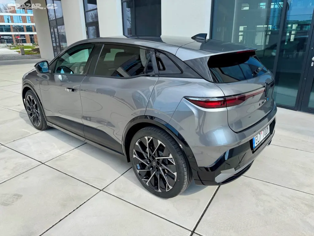 Renault Megane E-Tech ALPINE esprit EV60 160kW ČR - fotka 3
