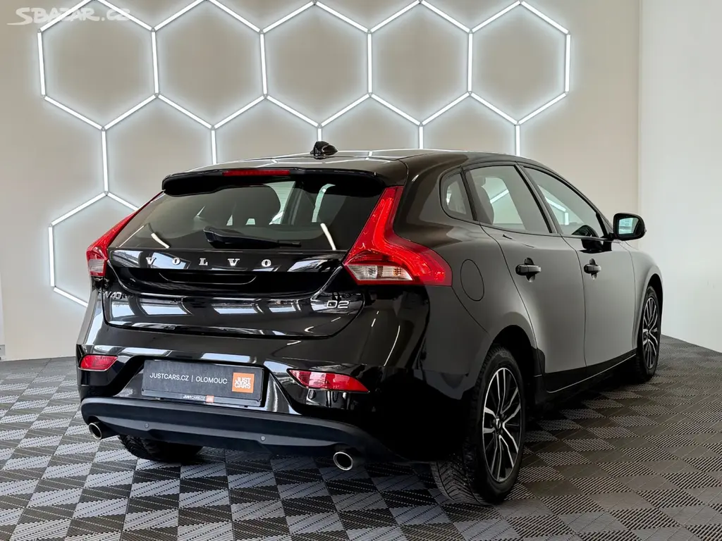 Volvo V40, 2.0 D2, 88kW, AUTOMAT - fotka 5