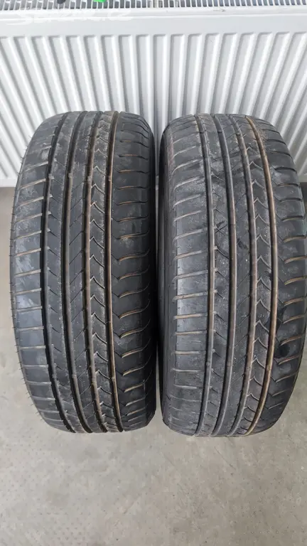 Náhled: 205/60/16 letni pneu Good Year 2ks
