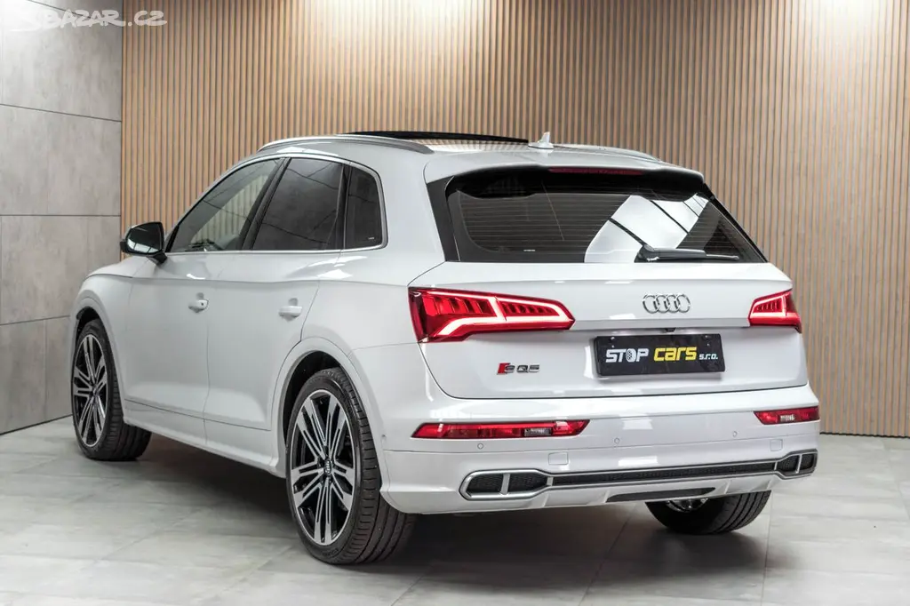 Audi SQ5, 3.0 TDI *AIR*WEBASTO*TAŽNÉ*DPH - fotka 4