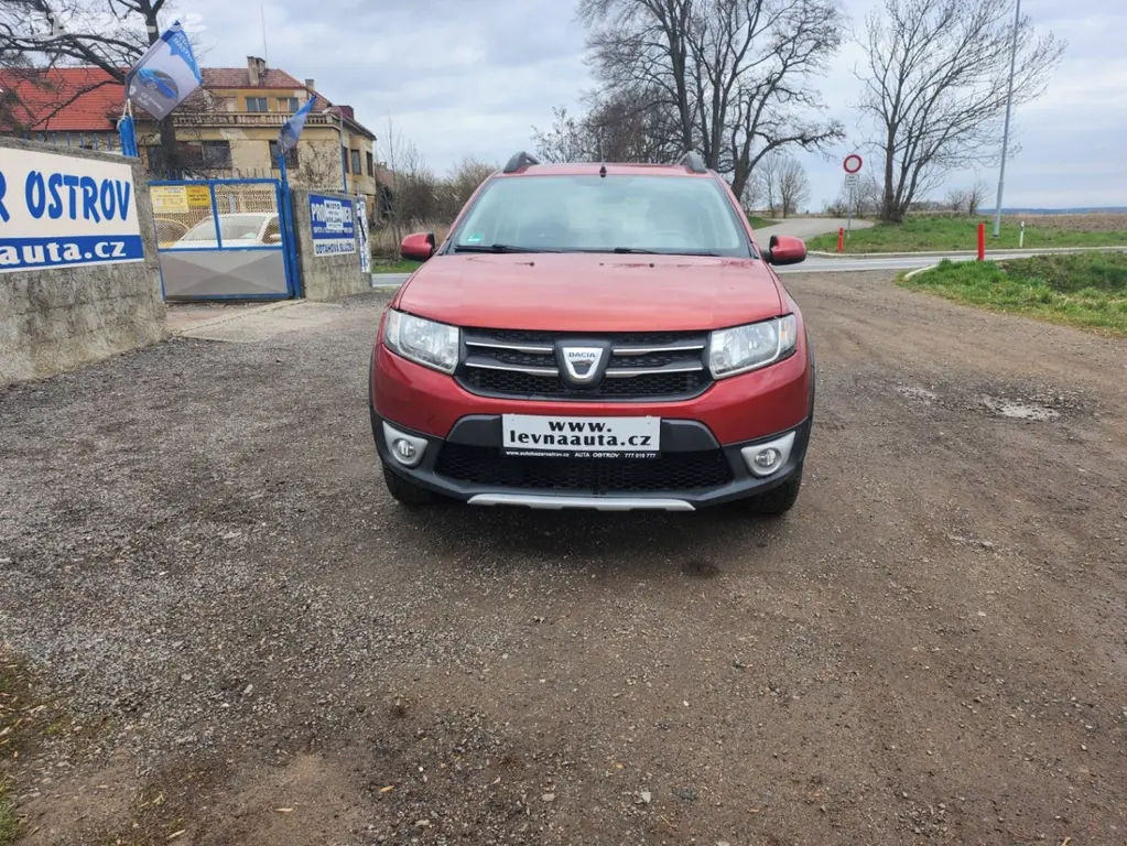 Dacia Sandero Spepway 09 tce 2016 - fotka 2