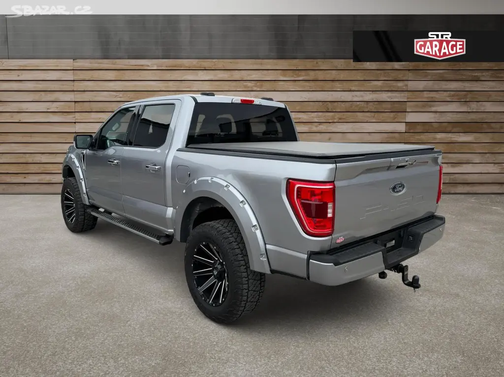 Ford F-150, + ROUGH COUNTRY + V8 + 6 míst - fotka 5